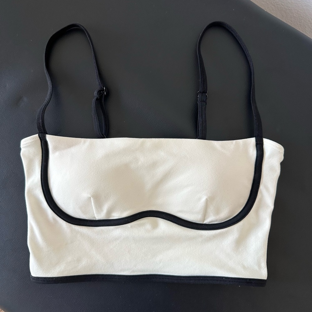 ALO AIRBRUSH STREAMLINED BRA TANK - Ivory/Black